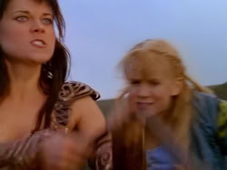 extant_XenaWarriorPrincess_1x13-AthensCityAcademyOfThePerformingBards_2988