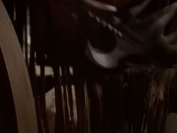 extant_XenaWarriorPrincess_1x13-AthensCityAcademyOfThePerformingBards_3004