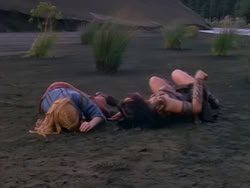 extant_XenaWarriorPrincess_1x13-AthensCityAcademyOfThePerformingBards_3046