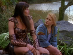 extant_XenaWarriorPrincess_1x13-AthensCityAcademyOfThePerformingBards_3051