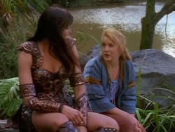 extant_XenaWarriorPrincess_1x13-AthensCityAcademyOfThePerformingBards_3054