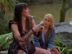 extant_XenaWarriorPrincess_1x13-AthensCityAcademyOfThePerformingBards_3070