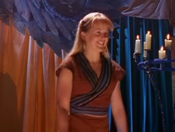 extant_XenaWarriorPrincess_1x13-AthensCityAcademyOfThePerformingBards_3131