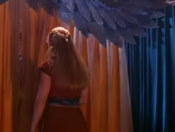 extant_XenaWarriorPrincess_1x13-AthensCityAcademyOfThePerformingBards_3133