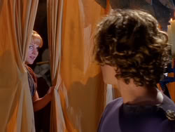 extant_XenaWarriorPrincess_1x13-AthensCityAcademyOfThePerformingBards_3186