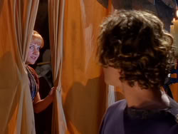 extant_XenaWarriorPrincess_1x13-AthensCityAcademyOfThePerformingBards_3187