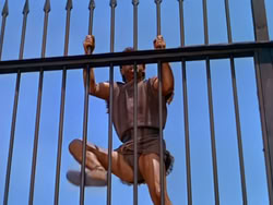extant_XenaWarriorPrincess_1x13-AthensCityAcademyOfThePerformingBards_3211