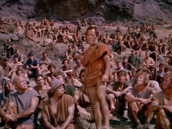 extant_XenaWarriorPrincess_1x13-AthensCityAcademyOfThePerformingBards_3285