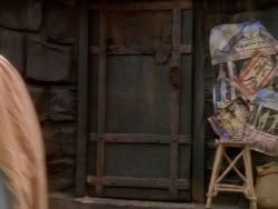 extant_XenaWarriorPrincess_1x13-AthensCityAcademyOfThePerformingBards_3358
