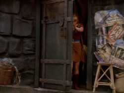 extant_XenaWarriorPrincess_1x13-AthensCityAcademyOfThePerformingBards_3359