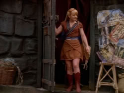 extant_XenaWarriorPrincess_1x13-AthensCityAcademyOfThePerformingBards_3360