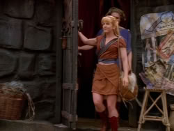 extant_XenaWarriorPrincess_1x13-AthensCityAcademyOfThePerformingBards_3361