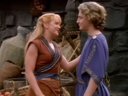 extant_XenaWarriorPrincess_1x13-AthensCityAcademyOfThePerformingBards_3369