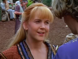 extant_XenaWarriorPrincess_1x13-AthensCityAcademyOfThePerformingBards_3371