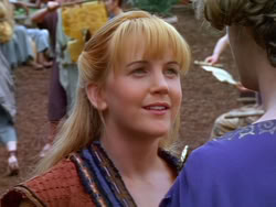 extant_XenaWarriorPrincess_1x13-AthensCityAcademyOfThePerformingBards_3388