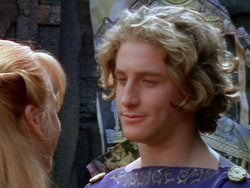 extant_XenaWarriorPrincess_1x13-AthensCityAcademyOfThePerformingBards_3389