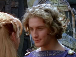 extant_XenaWarriorPrincess_1x13-AthensCityAcademyOfThePerformingBards_3391