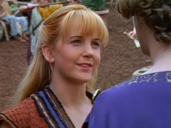 extant_XenaWarriorPrincess_1x13-AthensCityAcademyOfThePerformingBards_3404