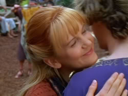 extant_XenaWarriorPrincess_1x13-AthensCityAcademyOfThePerformingBards_3409