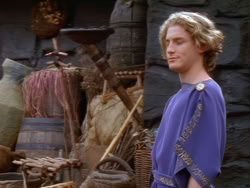 extant_XenaWarriorPrincess_1x13-AthensCityAcademyOfThePerformingBards_3442