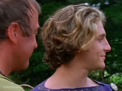 extant_XenaWarriorPrincess_1x13-AthensCityAcademyOfThePerformingBards_3464