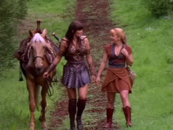 extant_XenaWarriorPrincess_1x13-AthensCityAcademyOfThePerformingBards_3495