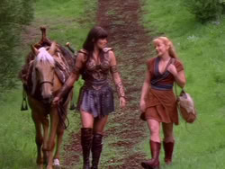 extant_XenaWarriorPrincess_1x13-AthensCityAcademyOfThePerformingBards_3496