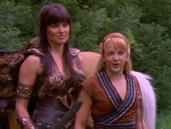 extant_XenaWarriorPrincess_1x13-AthensCityAcademyOfThePerformingBards_3525