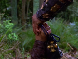 extant_XenaWarriorPrincess_1x14-AFistfulofDinars_00029