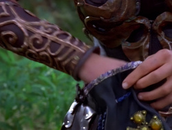 extant_XenaWarriorPrincess_1x14-AFistfulofDinars_00196