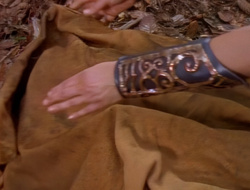 extant_XenaWarriorPrincess_1x14-AFistfulofDinars_00420