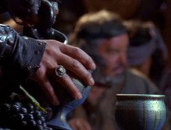 extant_XenaWarriorPrincess_1x14-AFistfulofDinars_00500