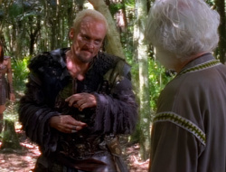 extant_XenaWarriorPrincess_1x14-AFistfulofDinars_01039