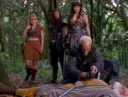 extant_XenaWarriorPrincess_1x14-AFistfulofDinars_01110
