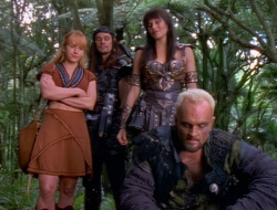 extant_XenaWarriorPrincess_1x14-AFistfulofDinars_01123
