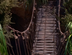 extant_XenaWarriorPrincess_1x14-AFistfulofDinars_01251