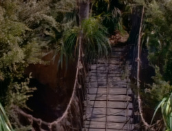 extant_XenaWarriorPrincess_1x14-AFistfulofDinars_01258