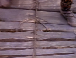 extant_XenaWarriorPrincess_1x14-AFistfulofDinars_01288