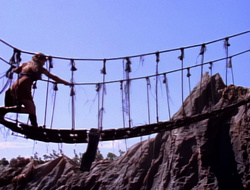 extant_XenaWarriorPrincess_1x14-AFistfulofDinars_01362