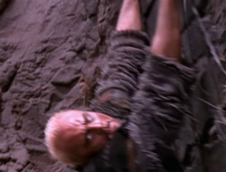 extant_XenaWarriorPrincess_1x14-AFistfulofDinars_01407