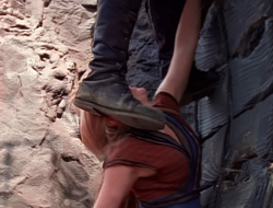 extant_XenaWarriorPrincess_1x14-AFistfulofDinars_01440