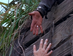 extant_XenaWarriorPrincess_1x14-AFistfulofDinars_01487