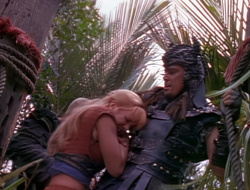 extant_XenaWarriorPrincess_1x14-AFistfulofDinars_01498