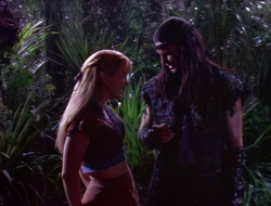 extant_XenaWarriorPrincess_1x14-AFistfulofDinars_01778