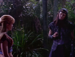 extant_XenaWarriorPrincess_1x14-AFistfulofDinars_01787
