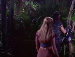 extant_XenaWarriorPrincess_1x14-AFistfulofDinars_01792
