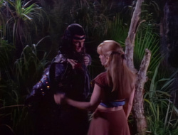 extant_XenaWarriorPrincess_1x14-AFistfulofDinars_01799