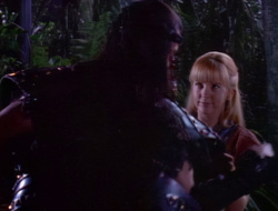 extant_XenaWarriorPrincess_1x14-AFistfulofDinars_01802