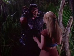 extant_XenaWarriorPrincess_1x14-AFistfulofDinars_01808