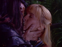 extant_XenaWarriorPrincess_1x14-AFistfulofDinars_01884